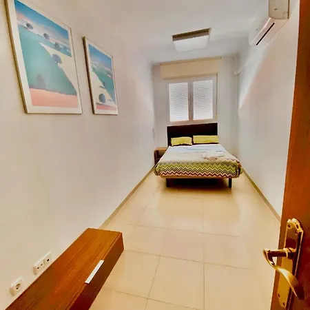 Roni Hotel